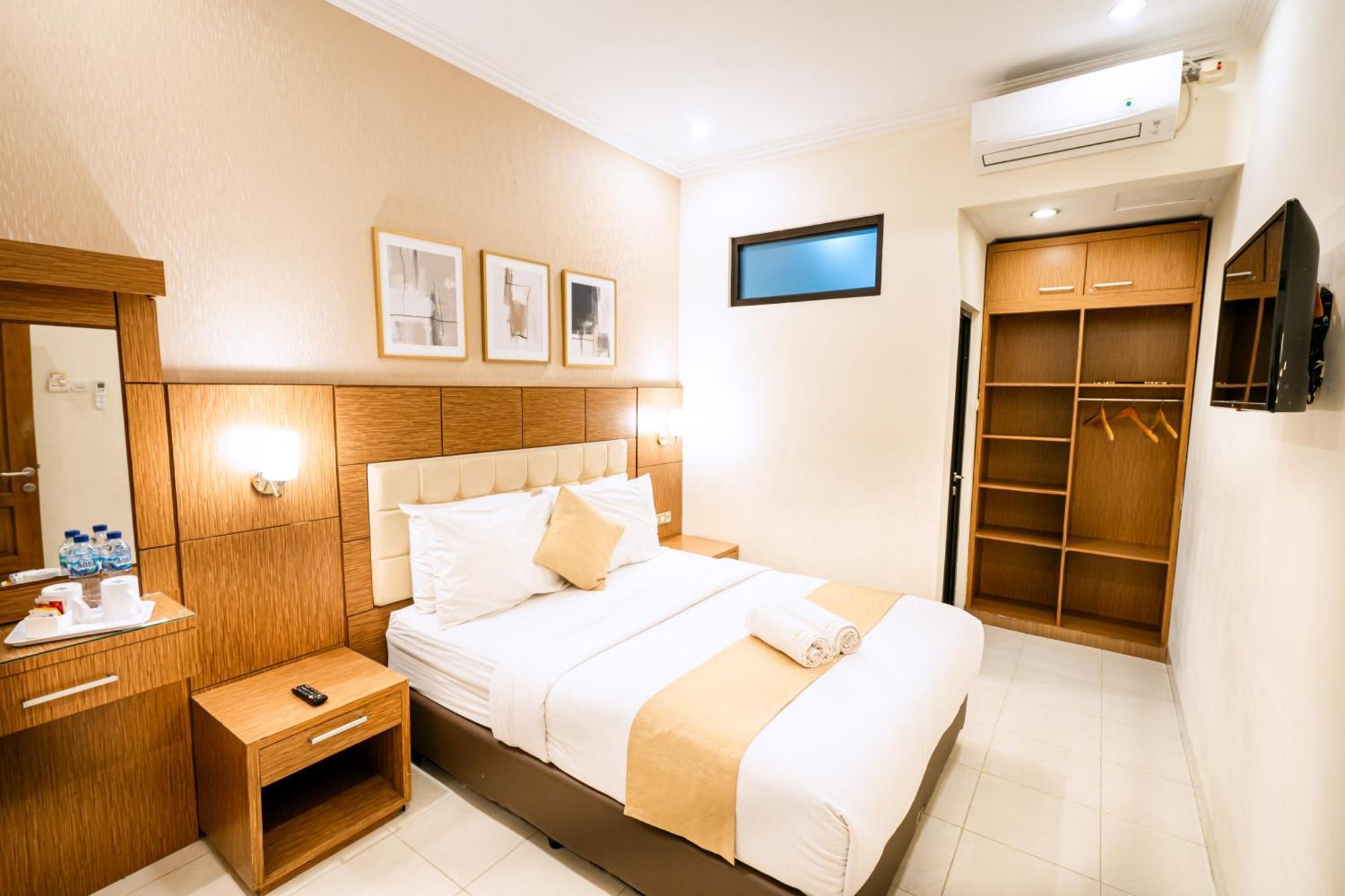 Selaras Inn Syariah Джокьякарта Экстерьер фото