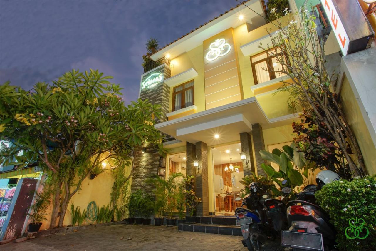 Selaras Inn Syariah Джокьякарта Экстерьер фото